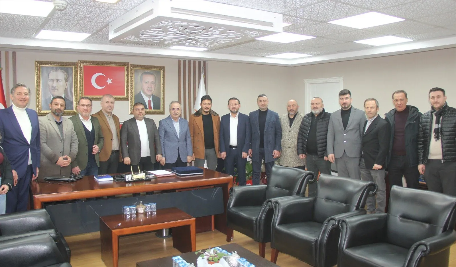 SİMDER'den Siyasi Parti Turu